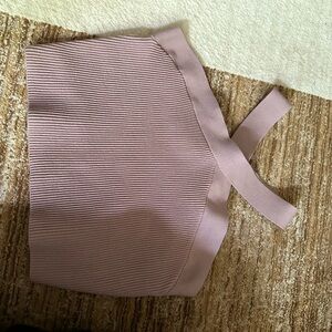 Babaton Ribbed Crop Top in Mauve